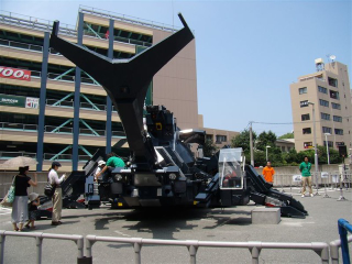 Illustration for article titled El gigantesco escarabajo-robot de 17 toneladas que fascina a Japón